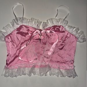 Cute top with pearls